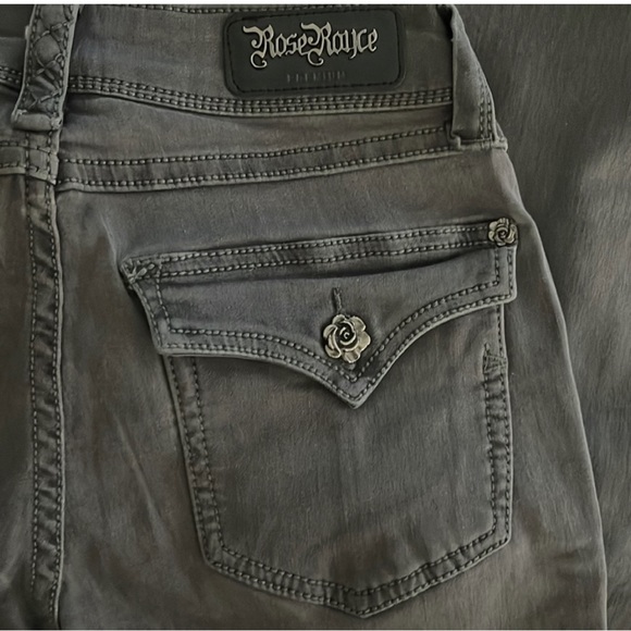 NWT. BOGO 2 Pairs of Rose Royce Premium Ariana & Brianna Boot Cut Jeans. W25.5 - Picture 11 of 16